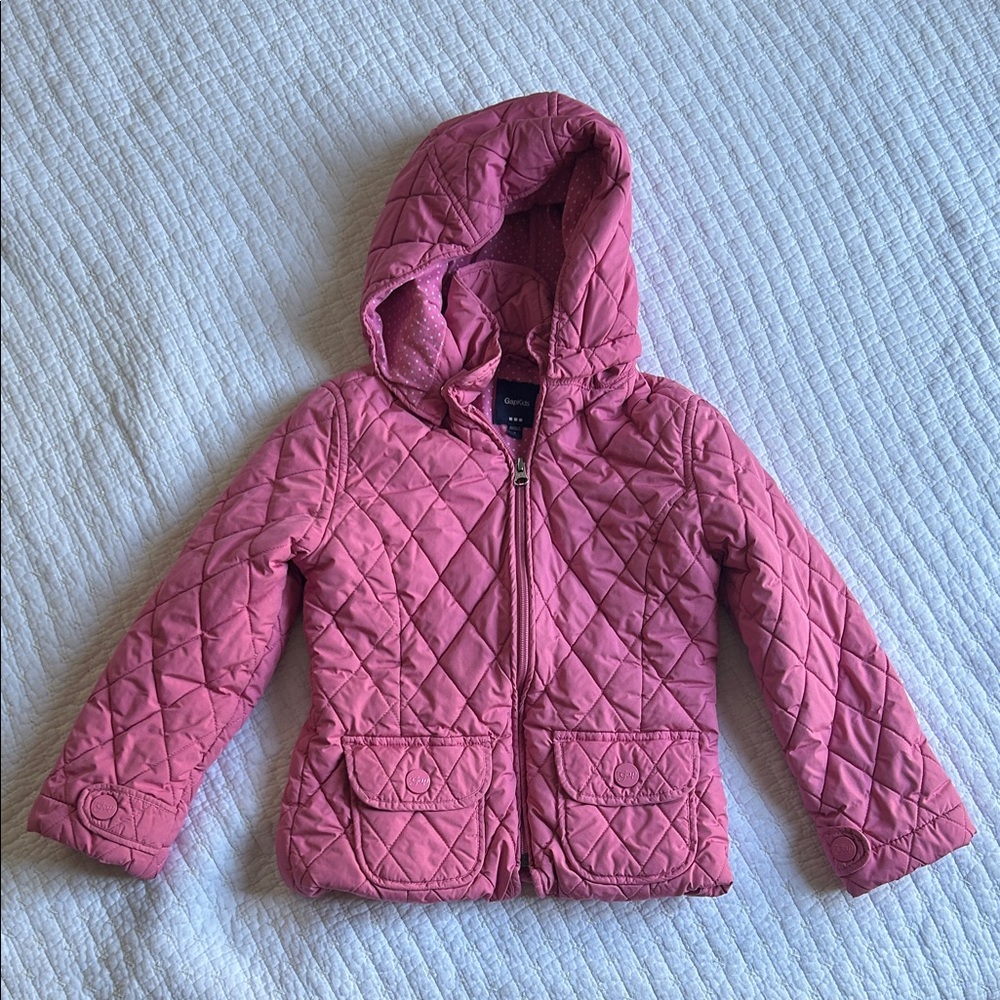 GAP Pink Quilted Puffer Jacket for Kids  used in good condition